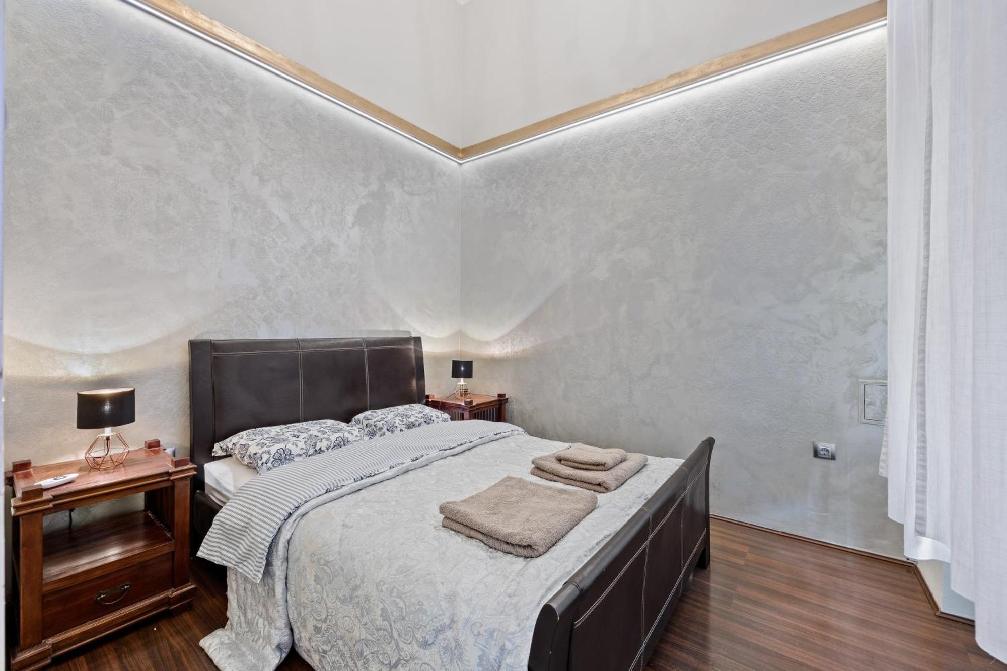 Count Andrassy Luxurious