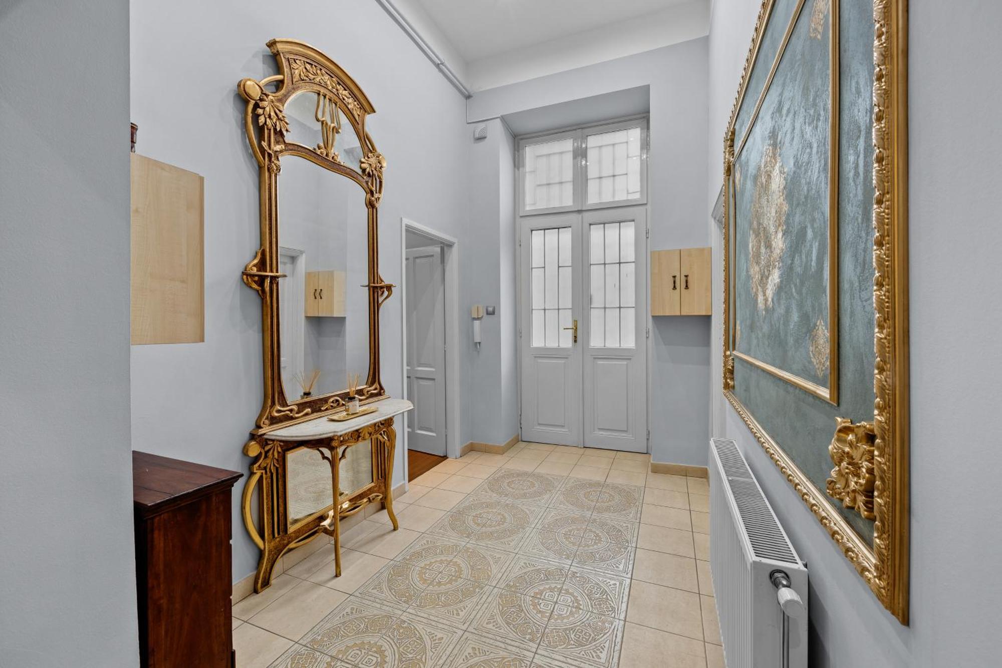Count Andrassy Luxurious Budapeste