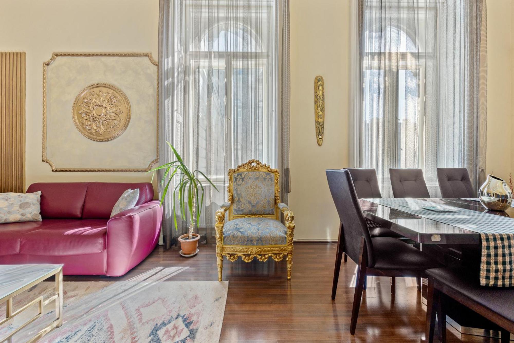 Count Andrassy Luxurious Budapeste